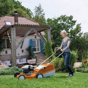 Stihl RM 448 T Benzin Rasenmäher - 46 cm – Bild 9