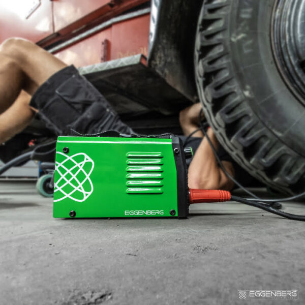 Eggenberg MMA100 Mini Wechselrichter + Eggenberg Schweißhelm + Elektroden