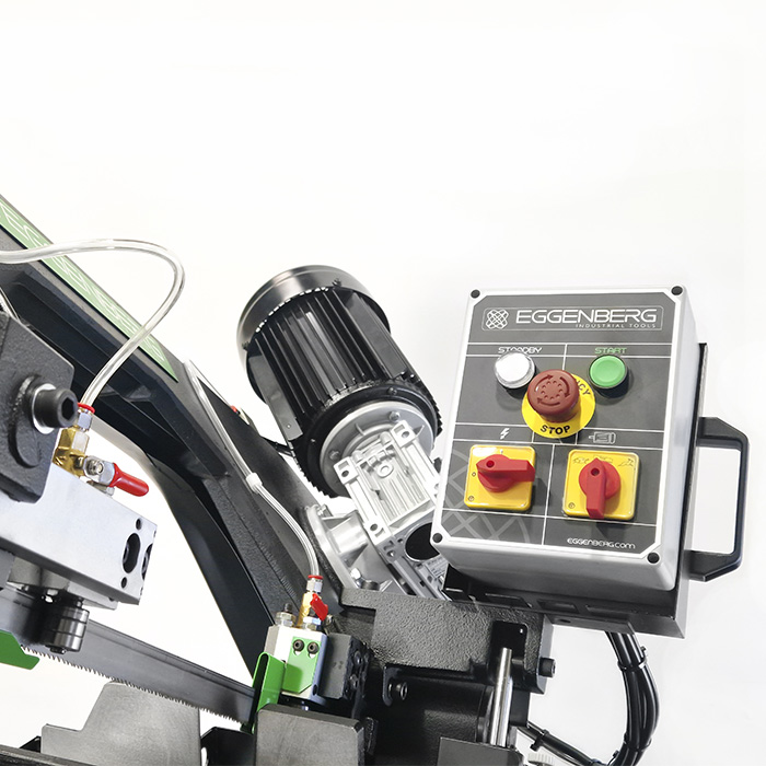 2480BLK 700×700 (15)